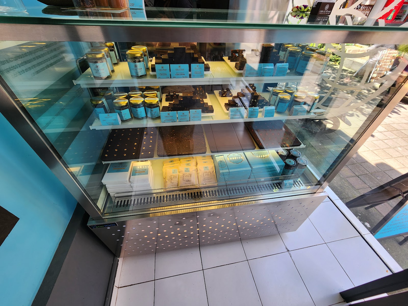 Ubud Raw Chocolate & Cacao (Downtown Ubud)