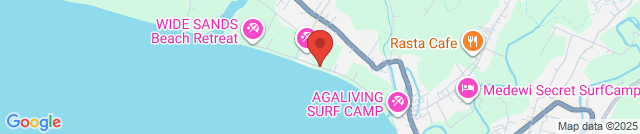 The Holy Tree Kitchen, Coffee & Surfshop