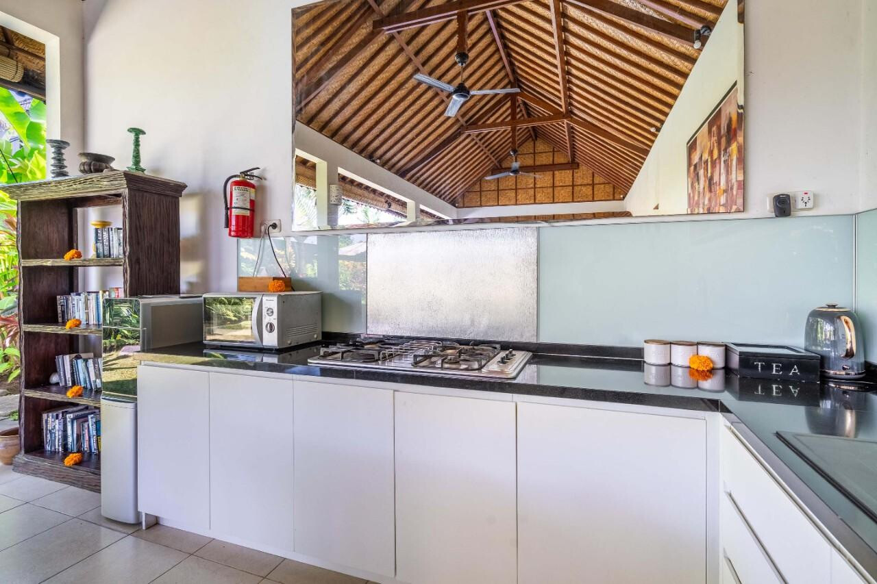 Вилла в 5 минутах от центра Ubud 250м² 2 спальни