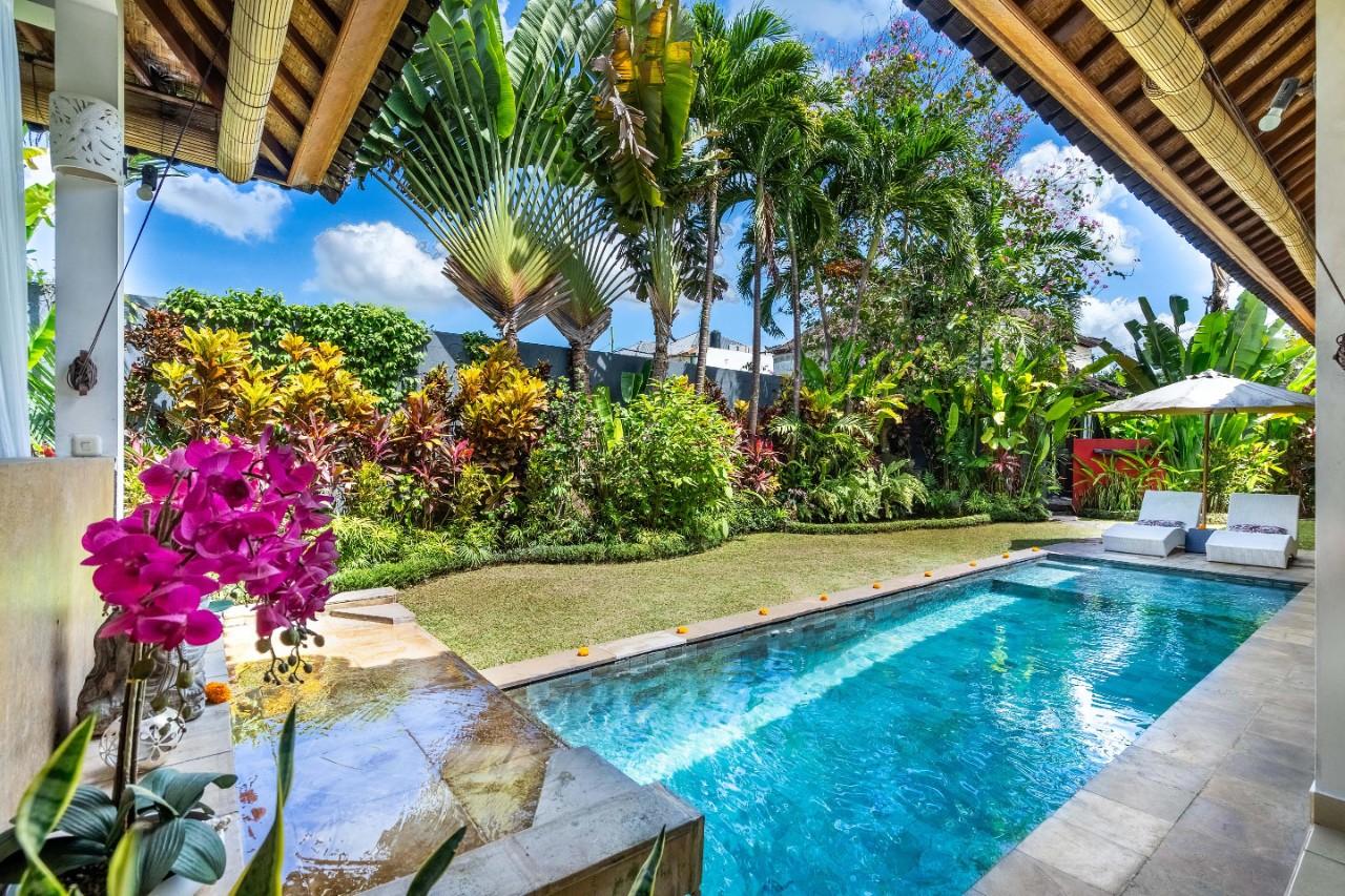 Вилла в 5 минутах от центра Ubud 250м² 2 спальни