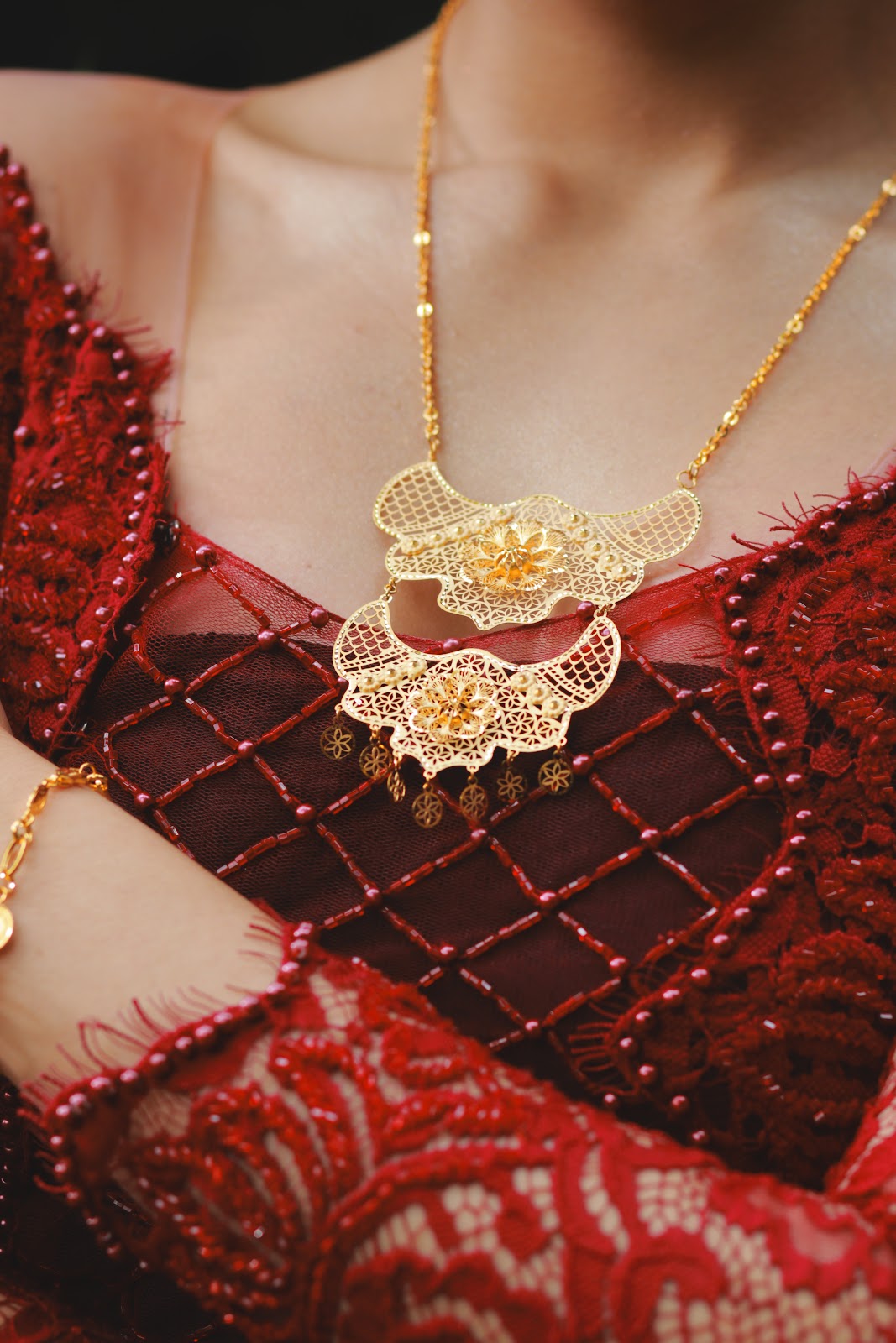 New Divine Gems and Jewellery