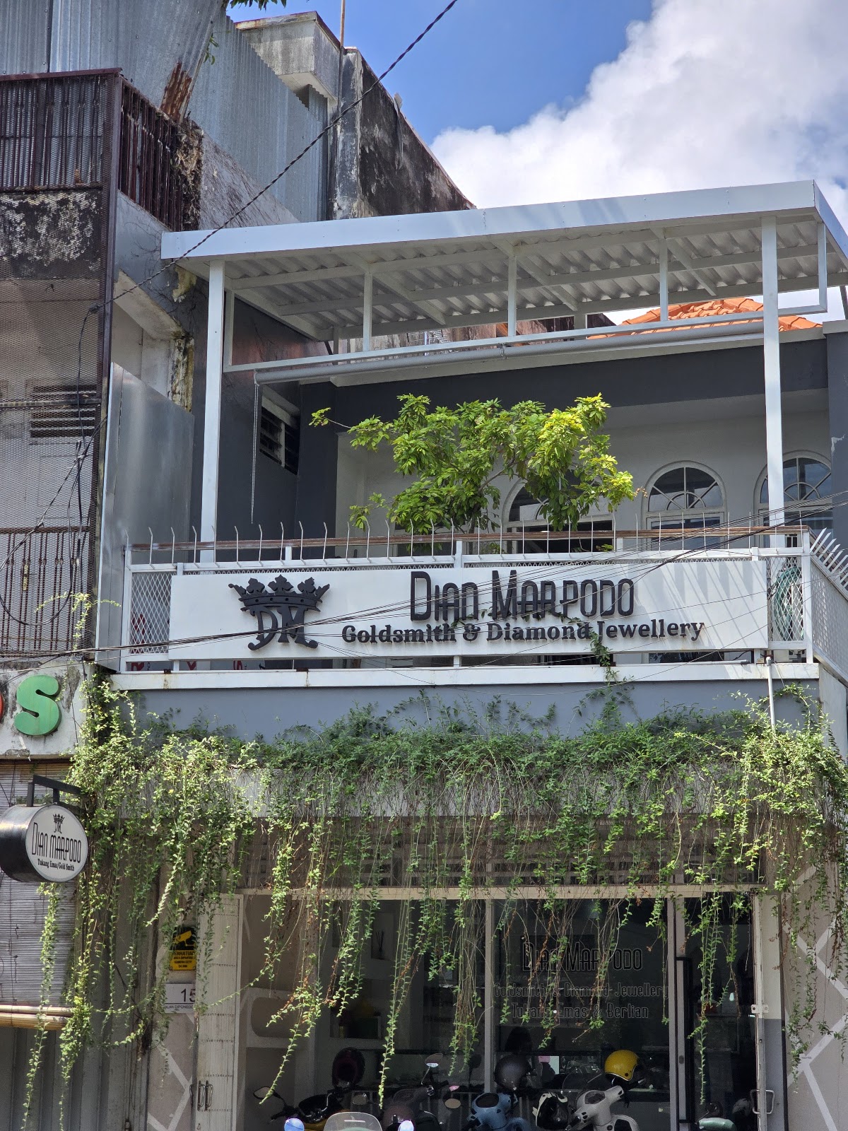 Dian M. Goldshop & Goldsmith