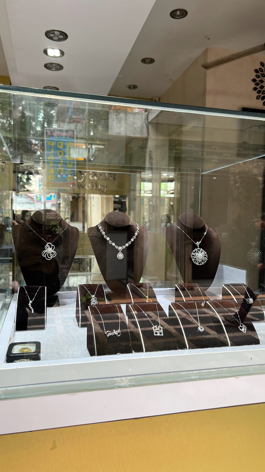 Kayana Jewellery | Diamond & Couple Ring