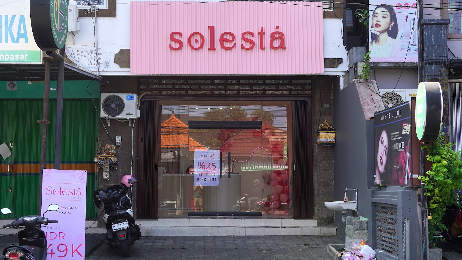 Solesta Jewelry