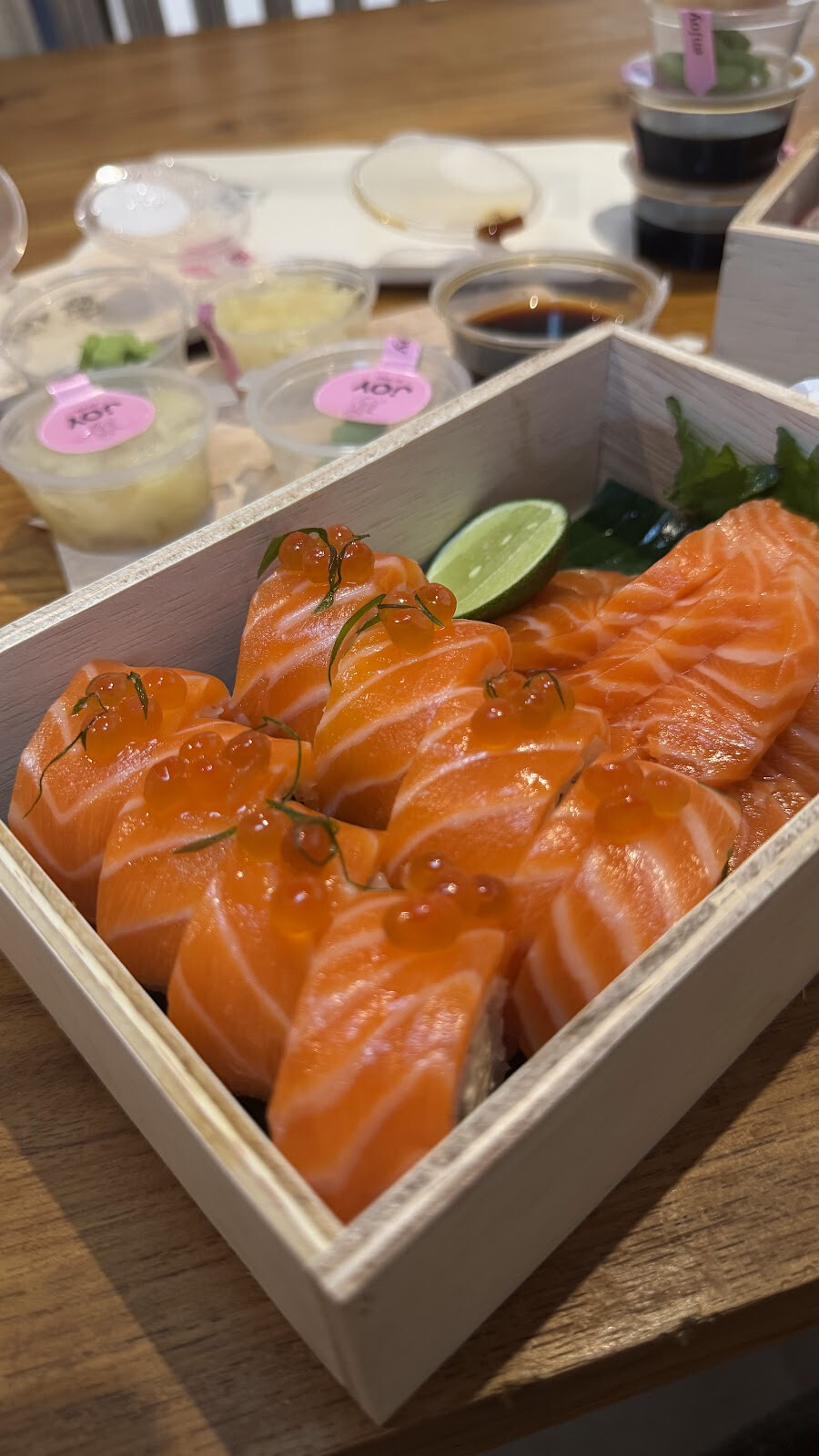 JOY SUSHI