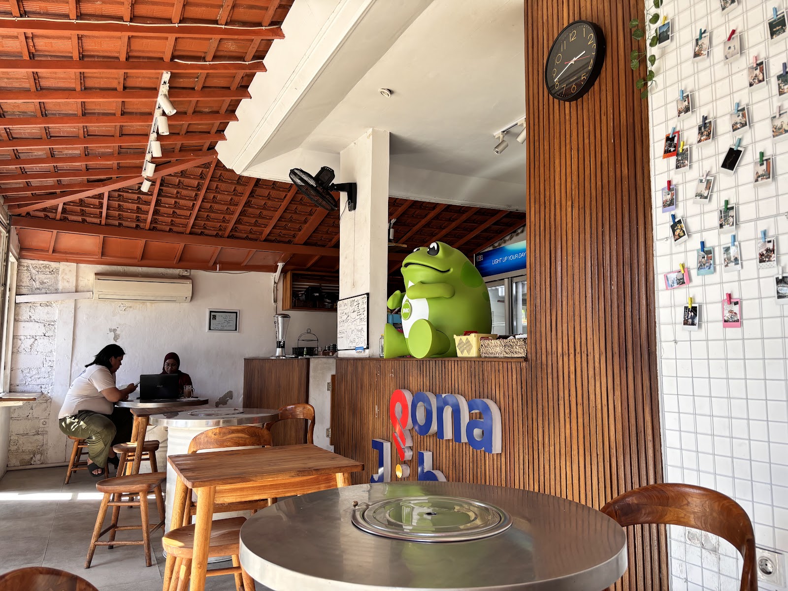 Noona Jib 누나 집 - 한식당