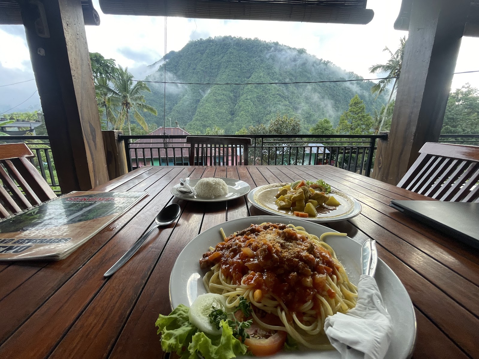 SEKUMPUL restaurant&coffee shop