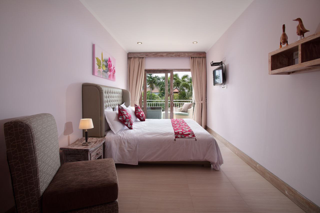 Вилла уютная Санур 4 и более спален