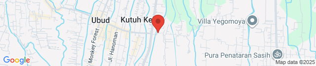 TSF thrift shop in ubud