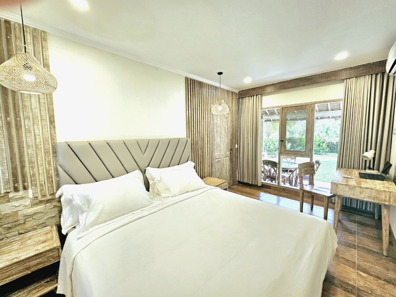 Вилла стильная Убуд 800м² 3 спальни