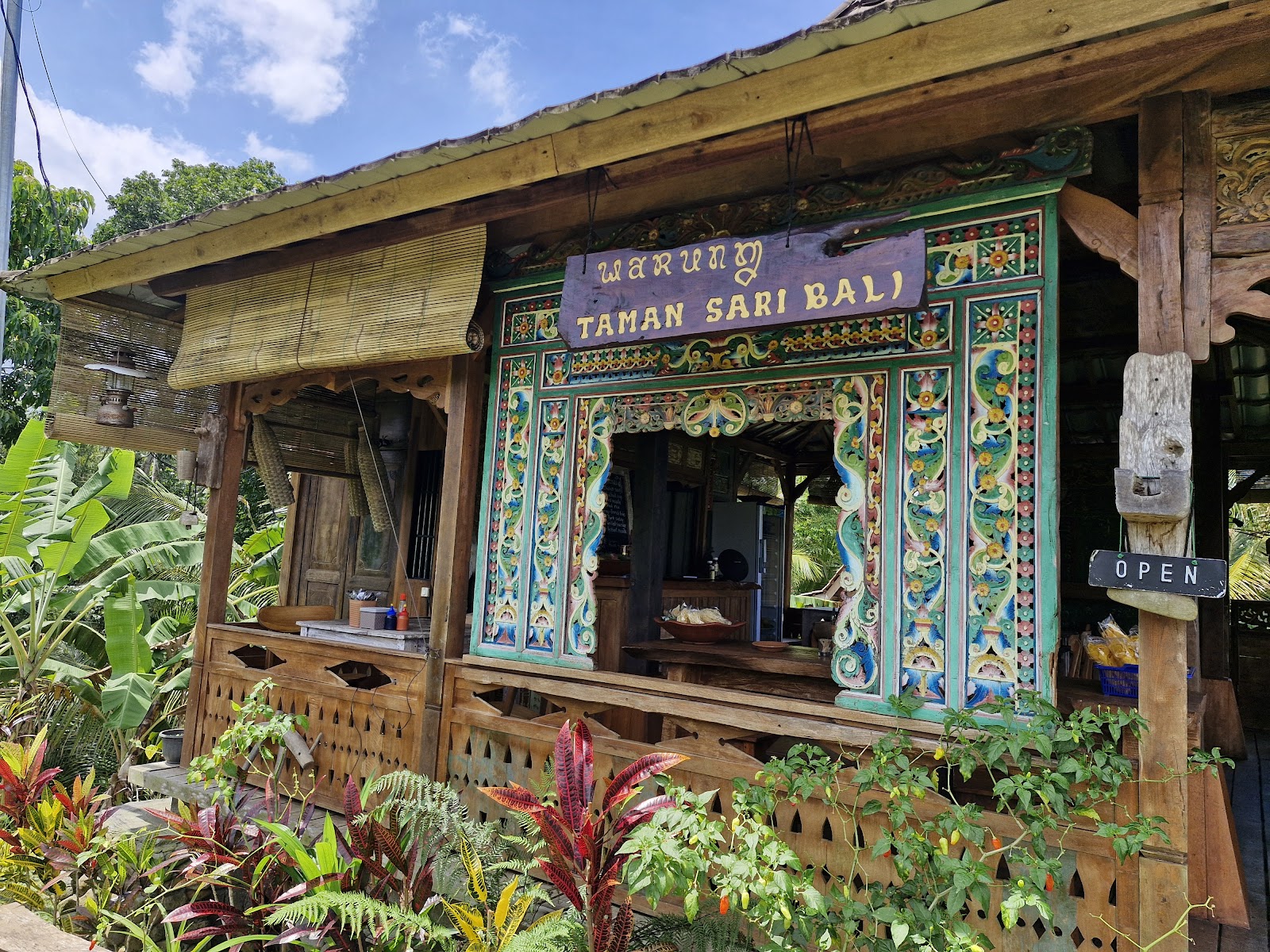Warung Taman Sari Bali