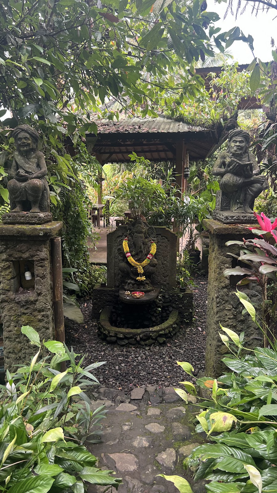 Warung Samboga Besikalung