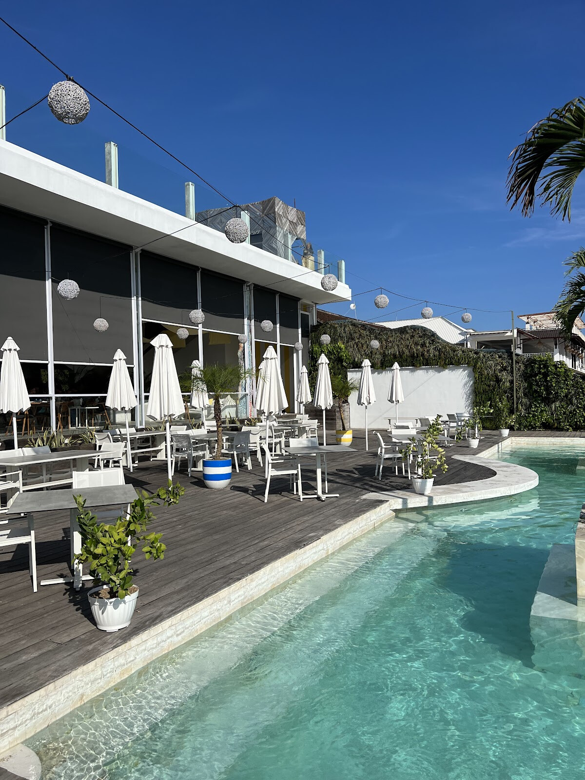 Azure beach club & restaurant Jimbaran