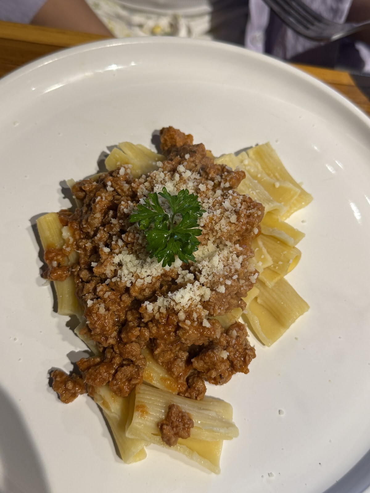 Made's Bistro
