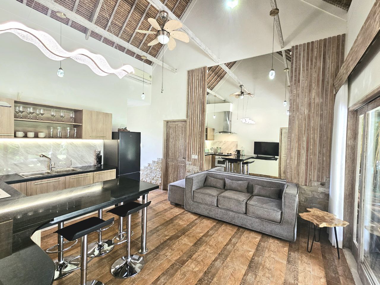 Вилла стильная Санур 3 спальни