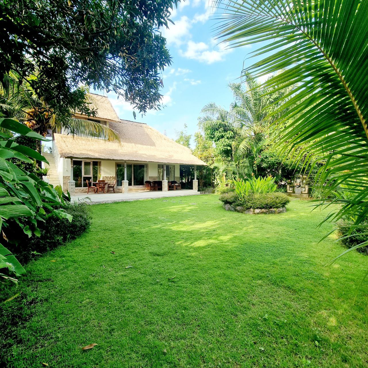 Вилла стильная Санур 3 спальни