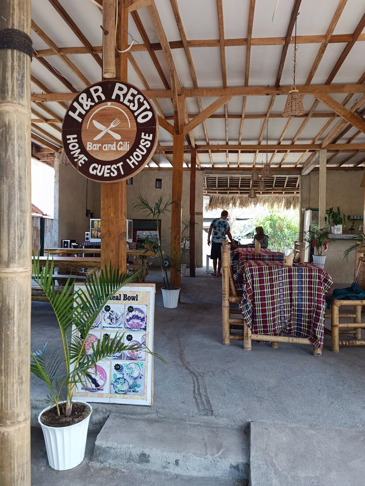 H&R Resto