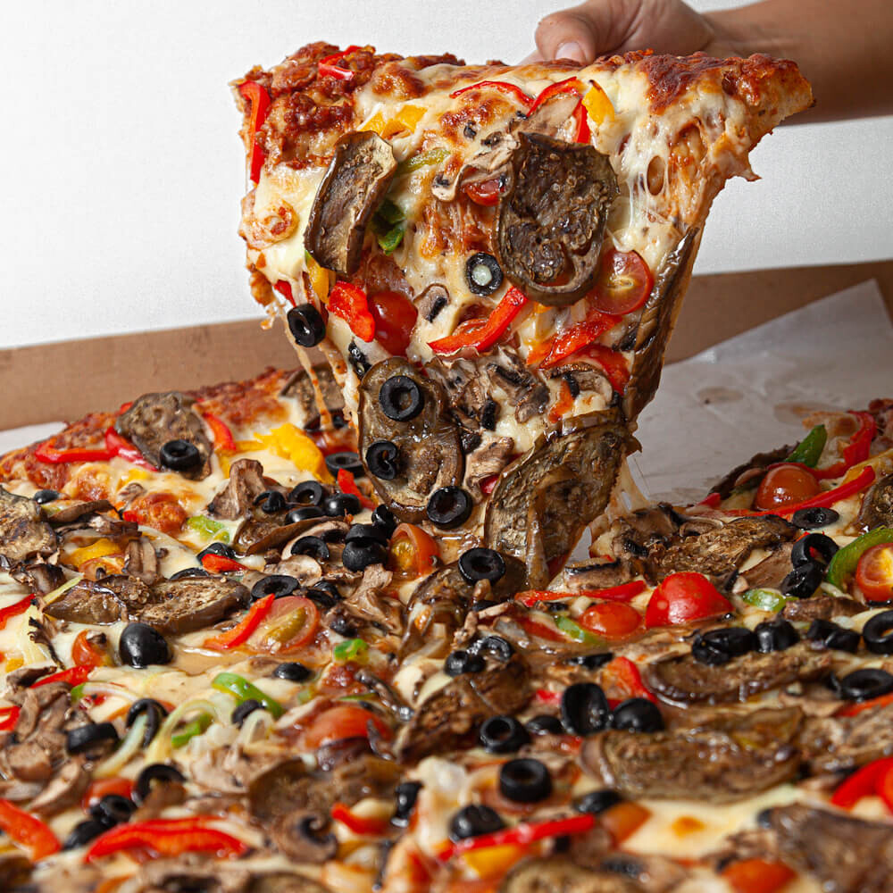 MONSTA Pizza, Wings & Beer