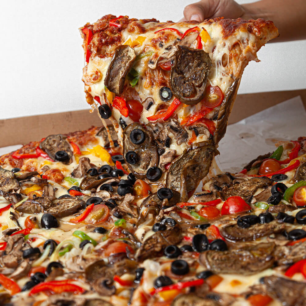 MONSTA Pizza, Wings & Beer