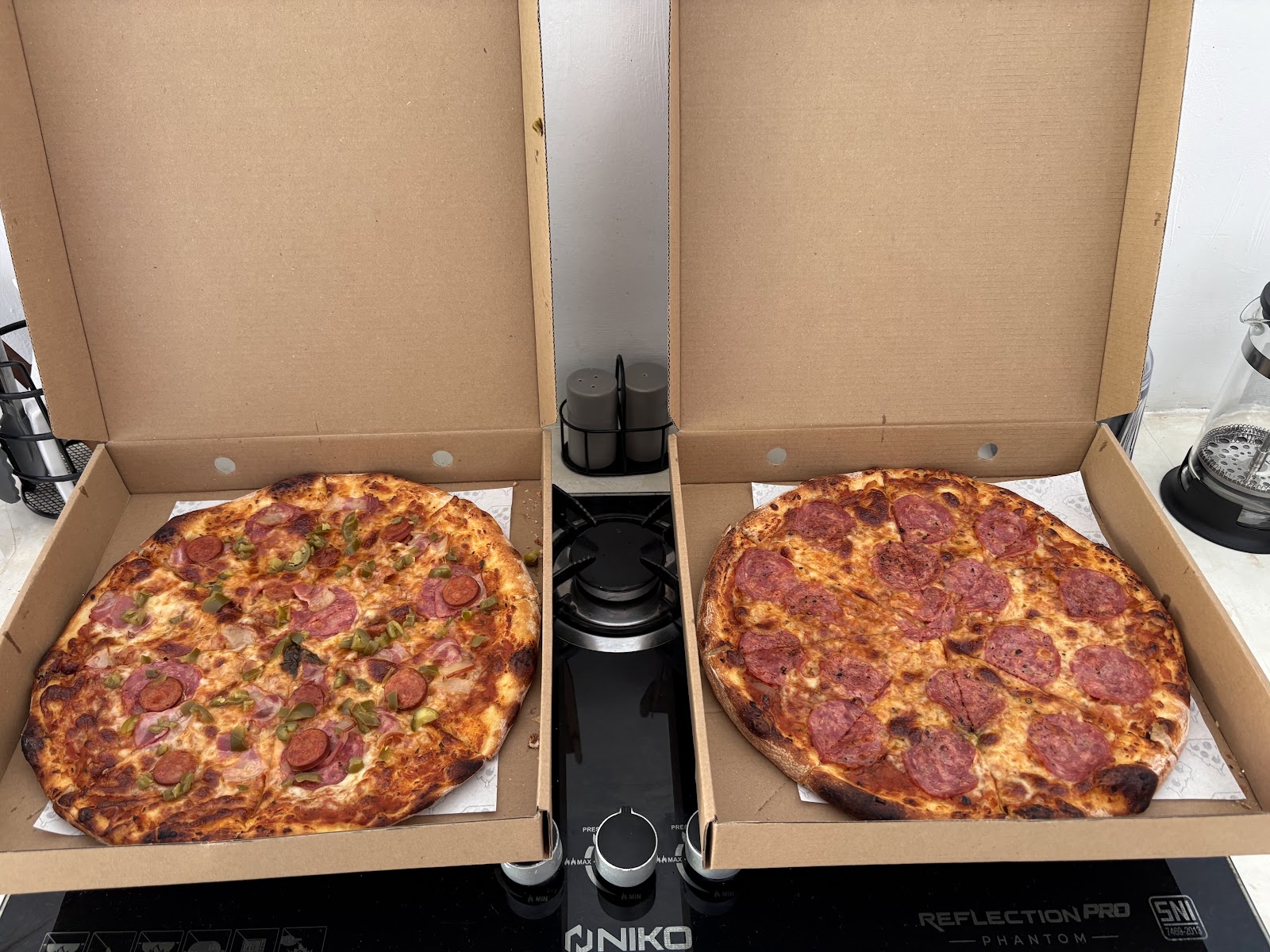 MONSTA Pizza, Wings & Beer