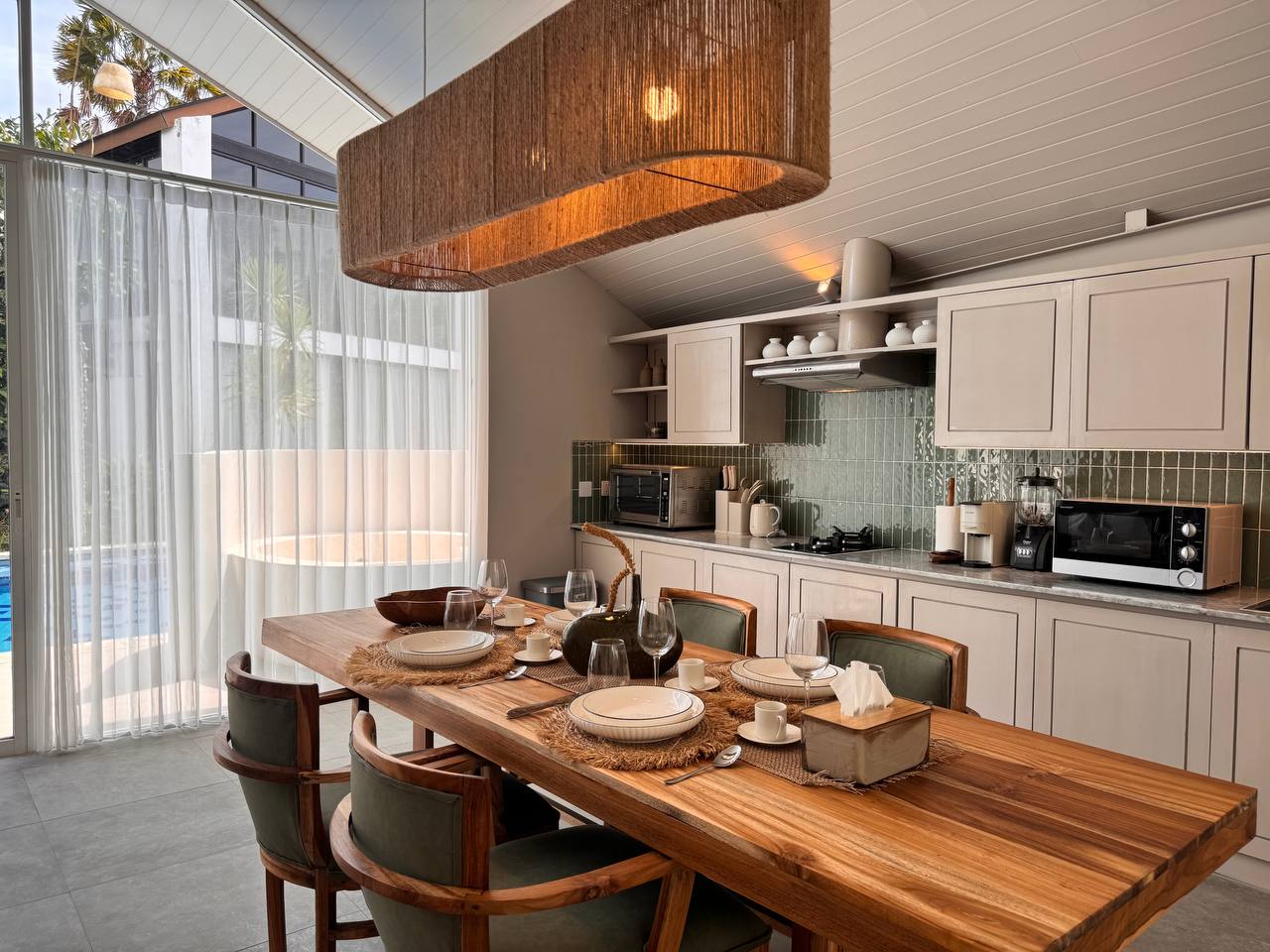 Вилла просторная Беноа (нуса дуа) 2 спальни