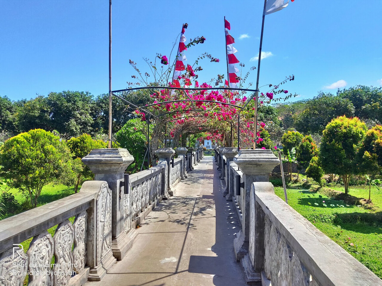 Дворец Taman Ujung