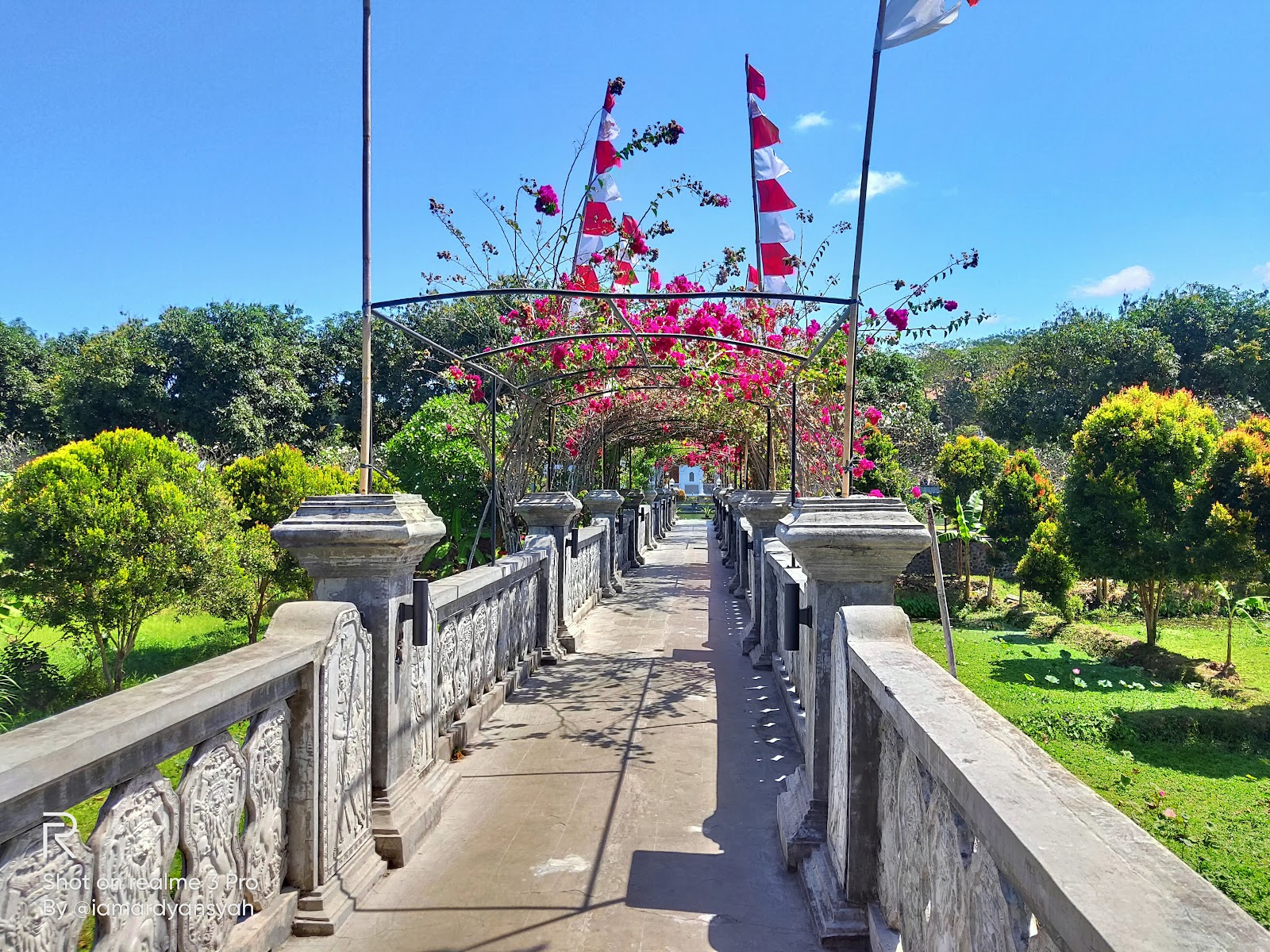 Дворец Taman Ujung