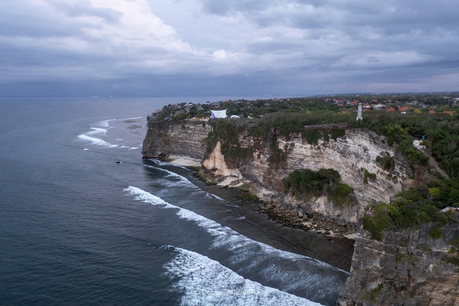 Смотровая в Улувату у маяка