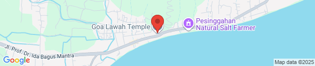 Храм с летучими мышами Goa Lawah Temple