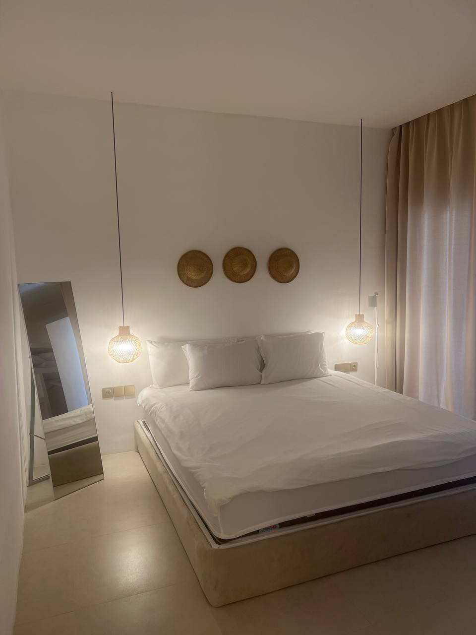 Вилла дизайнерская новая 4br вилла в сануре Санур 250м² 4 и более спален