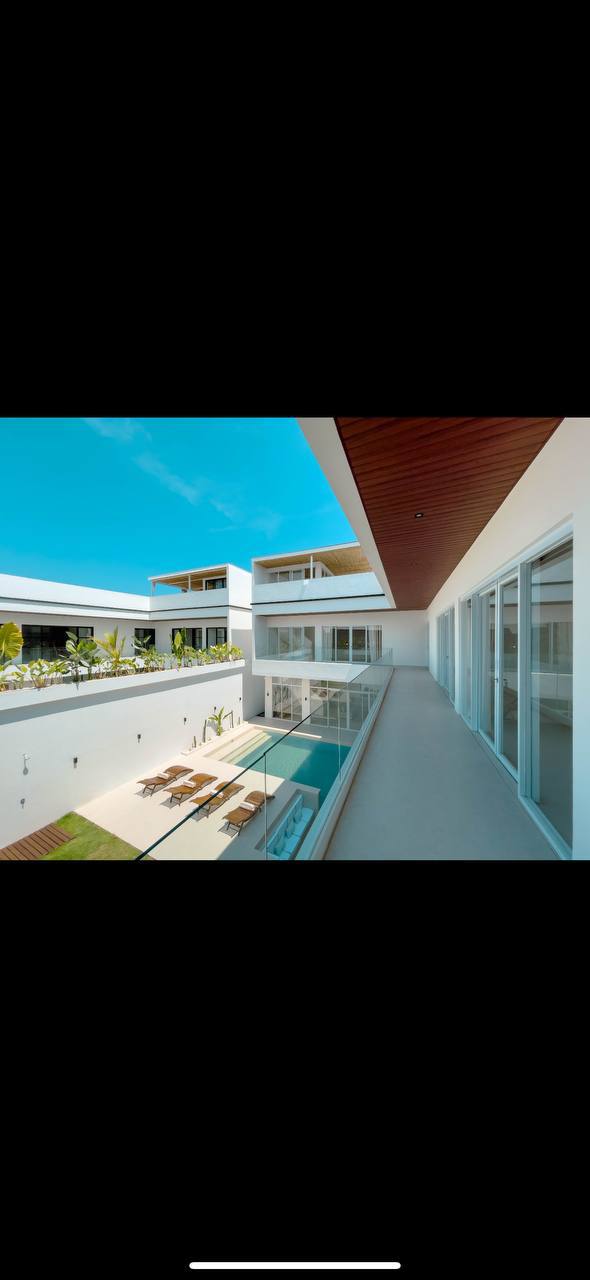 Вилла дизайнерская новая 4br вилла в сануре Санур 250м² 4 и более спален