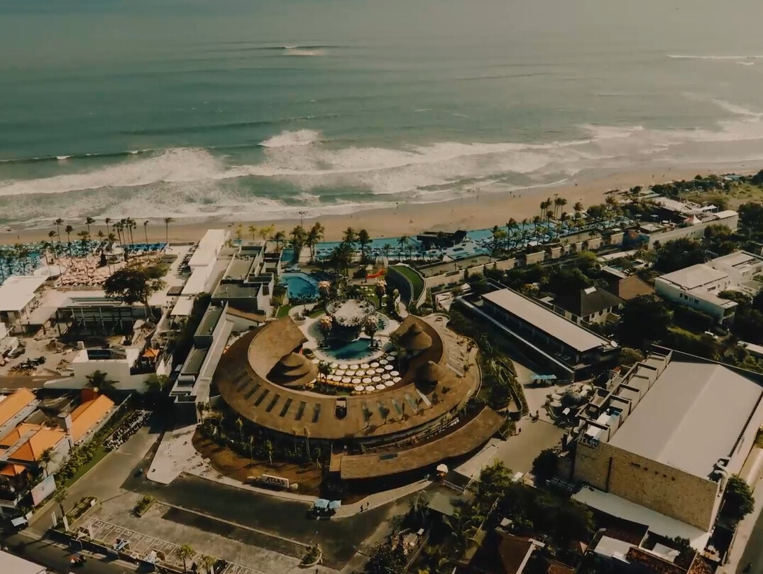 Atlas Beach House в Чангу: новое пространство восстановления на Бали