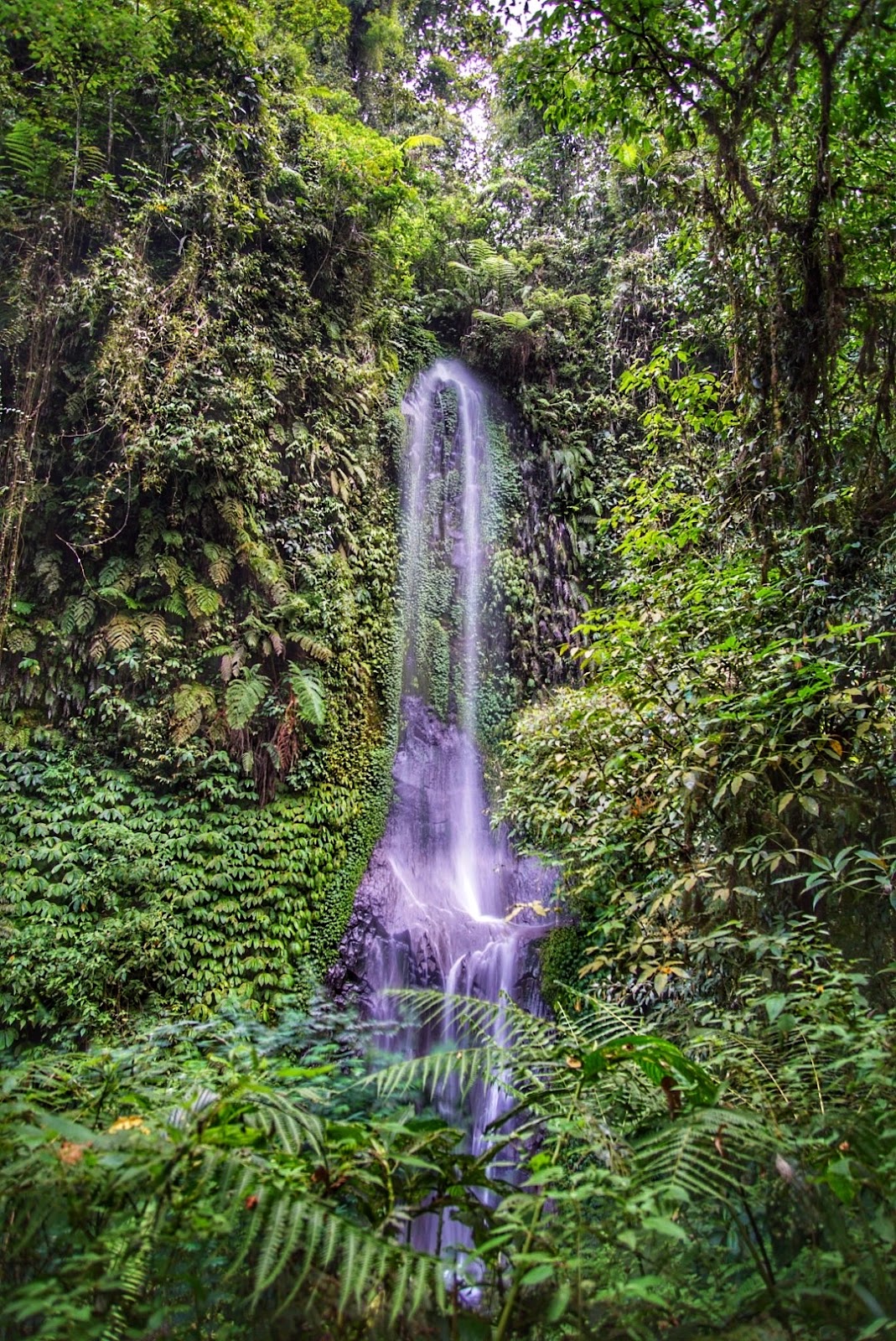 Водопад Nungnung