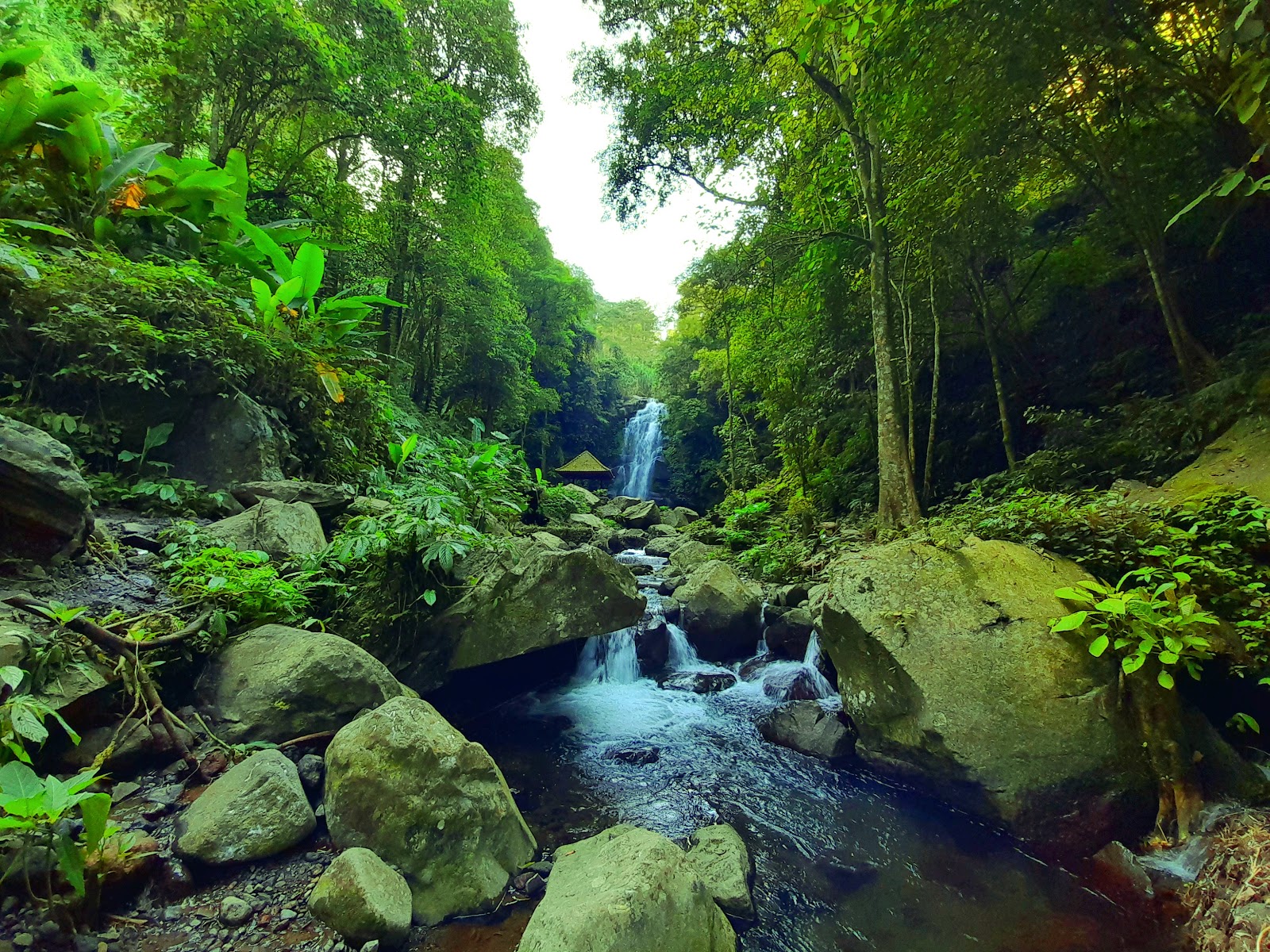 Водопад Blahmantung