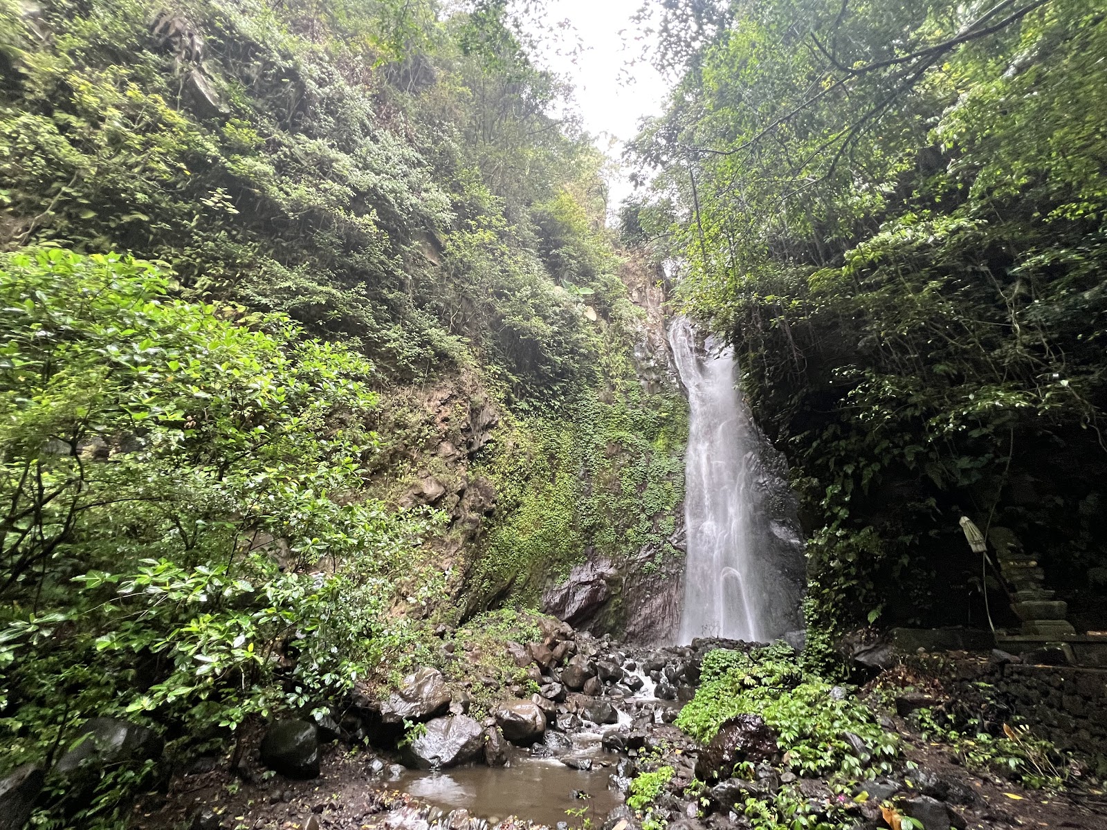 Водопад Air Terjun Yeh Mampeh