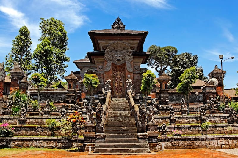 Pura Samuan Tiga