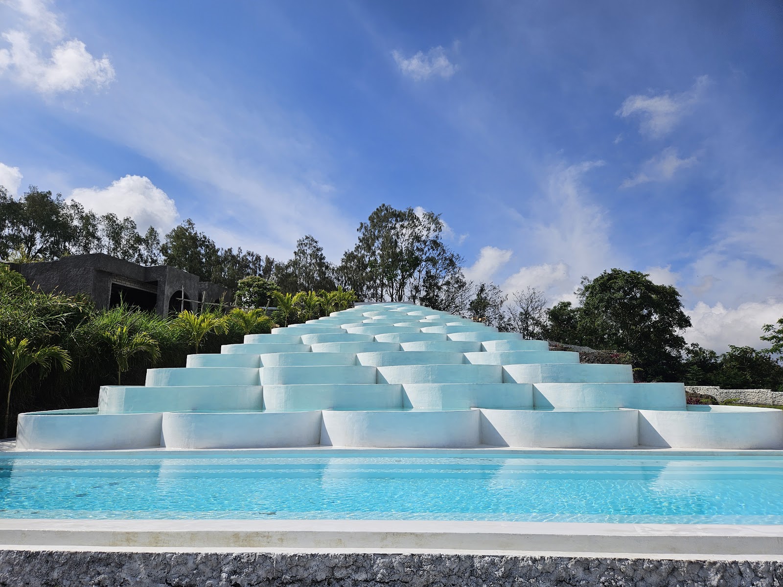 Cinze Villas and Hot Spring