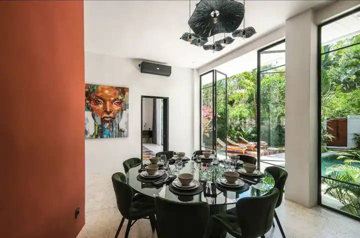 Вилла стильная Переренан 4 и более спален