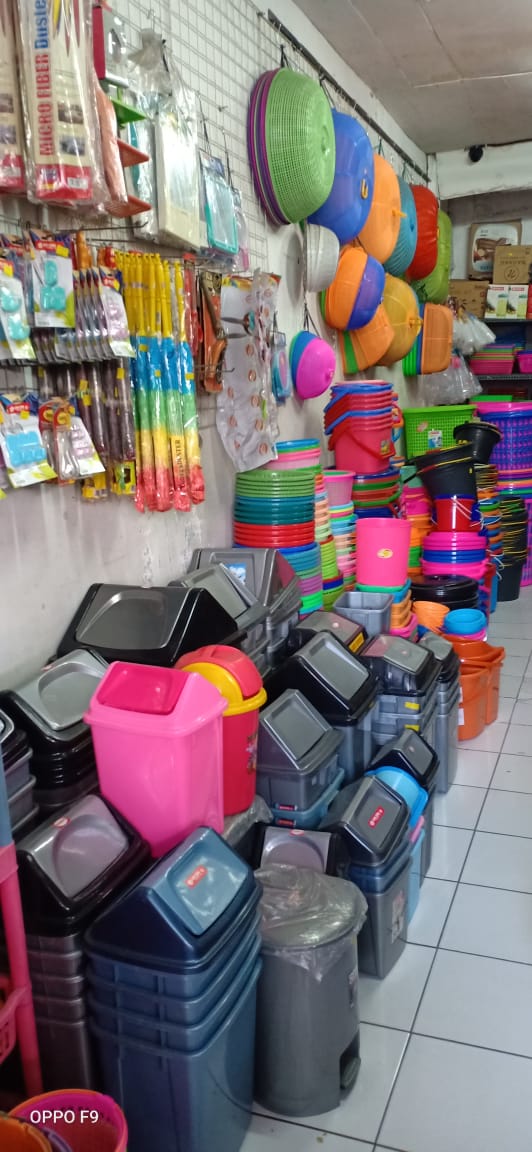 Canggu Plastic Shop