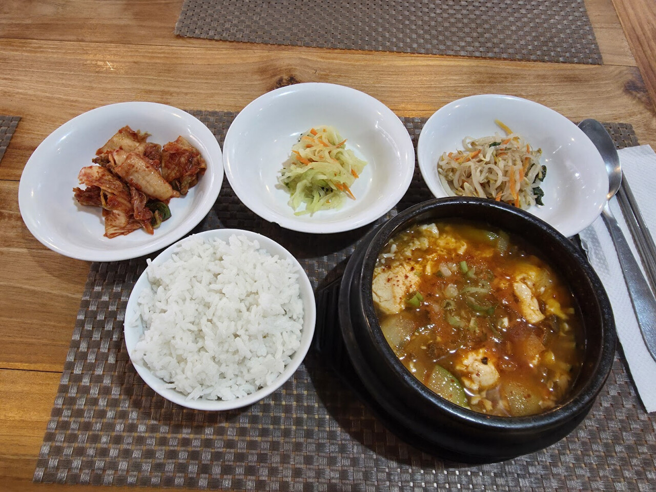 Yimo Korean Restaurant