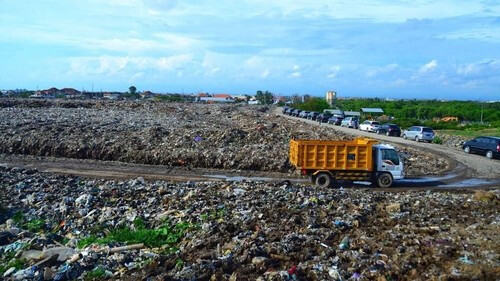 Главную свалку Бали не закроют в феврале: срок продлили до ноября