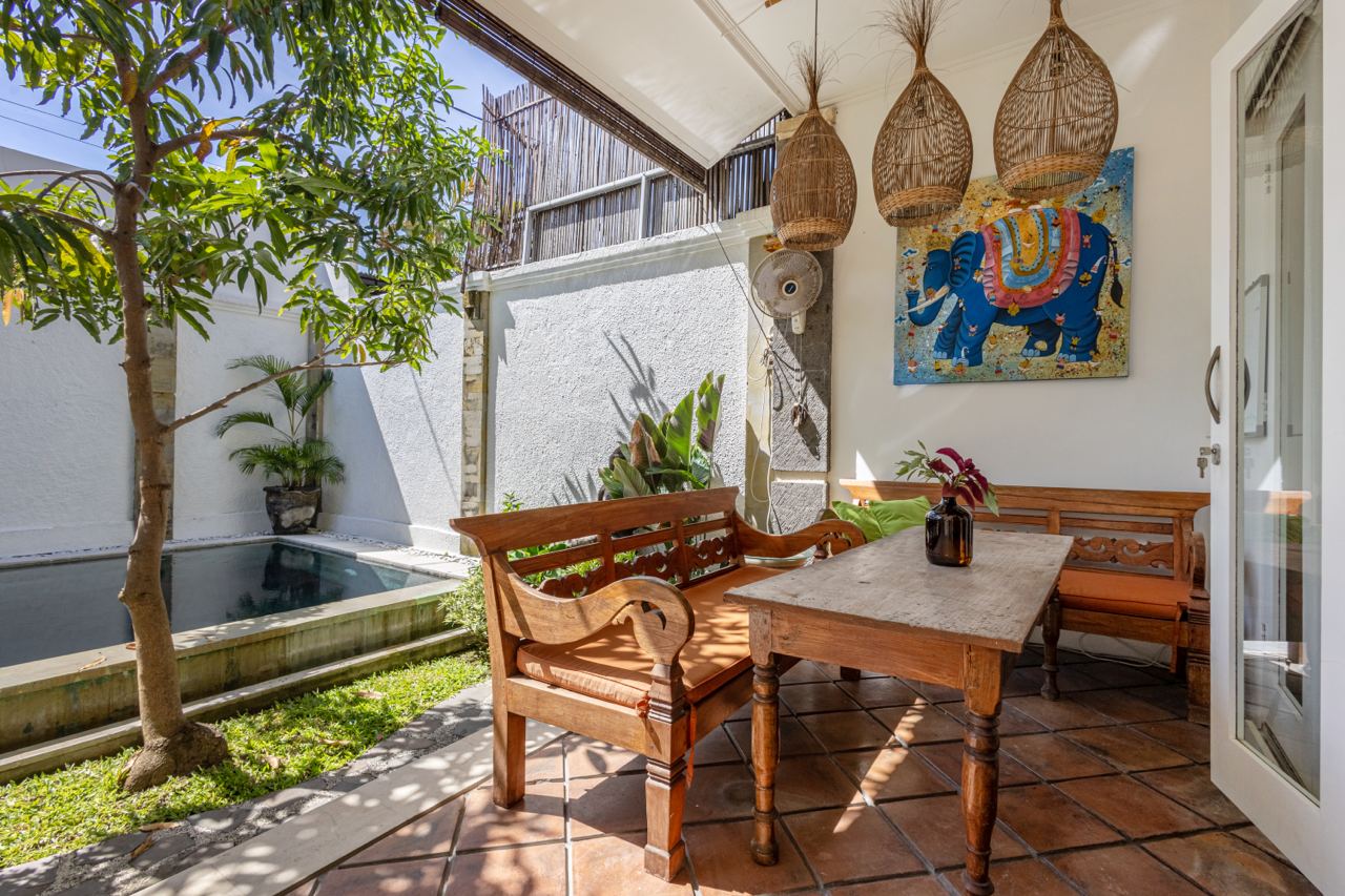 Вилла новая в аренду в Умалас 3 спальни