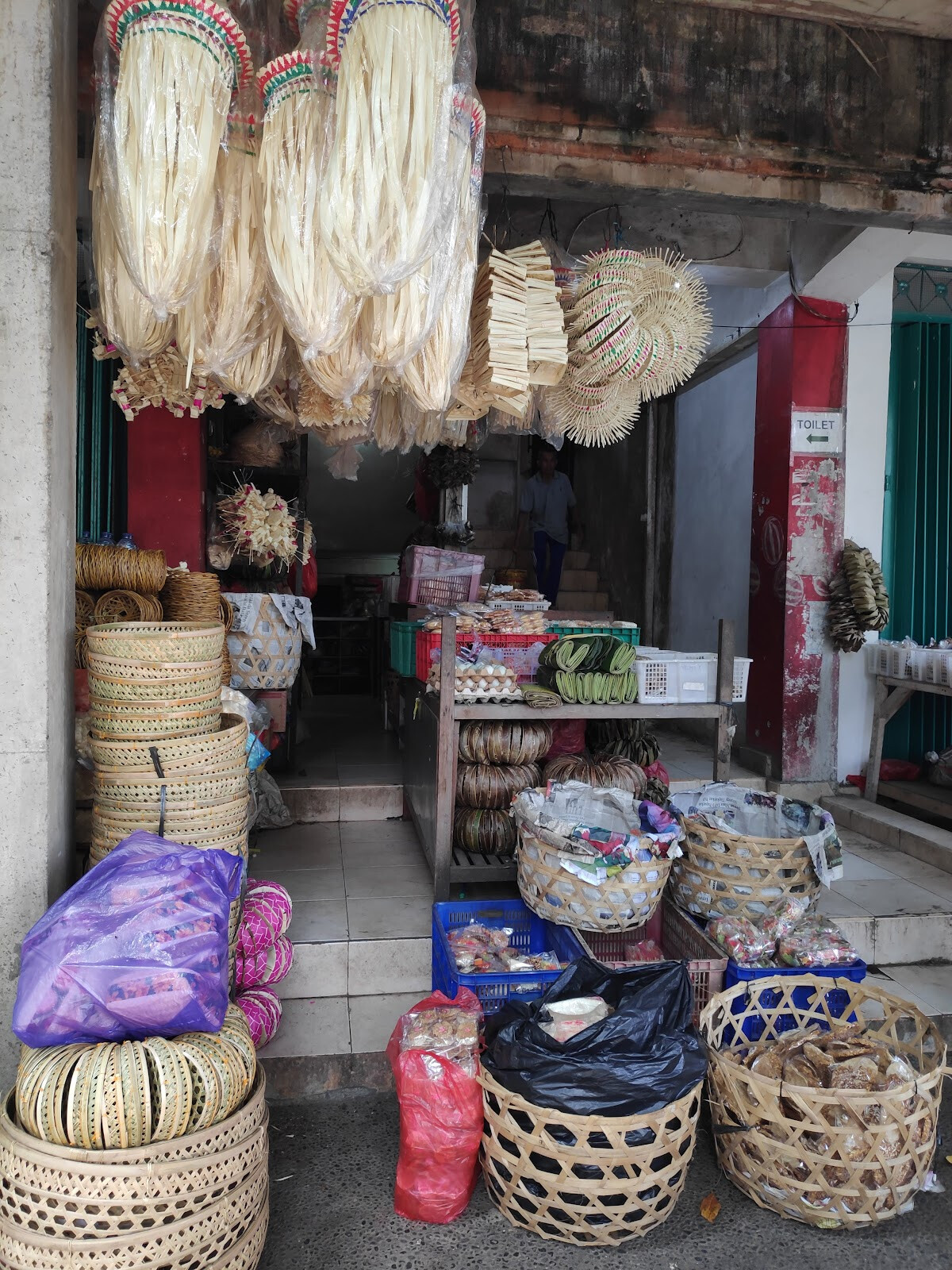 Pasar Desa Peliatan