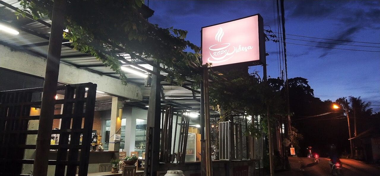 Komang Fruit Shop