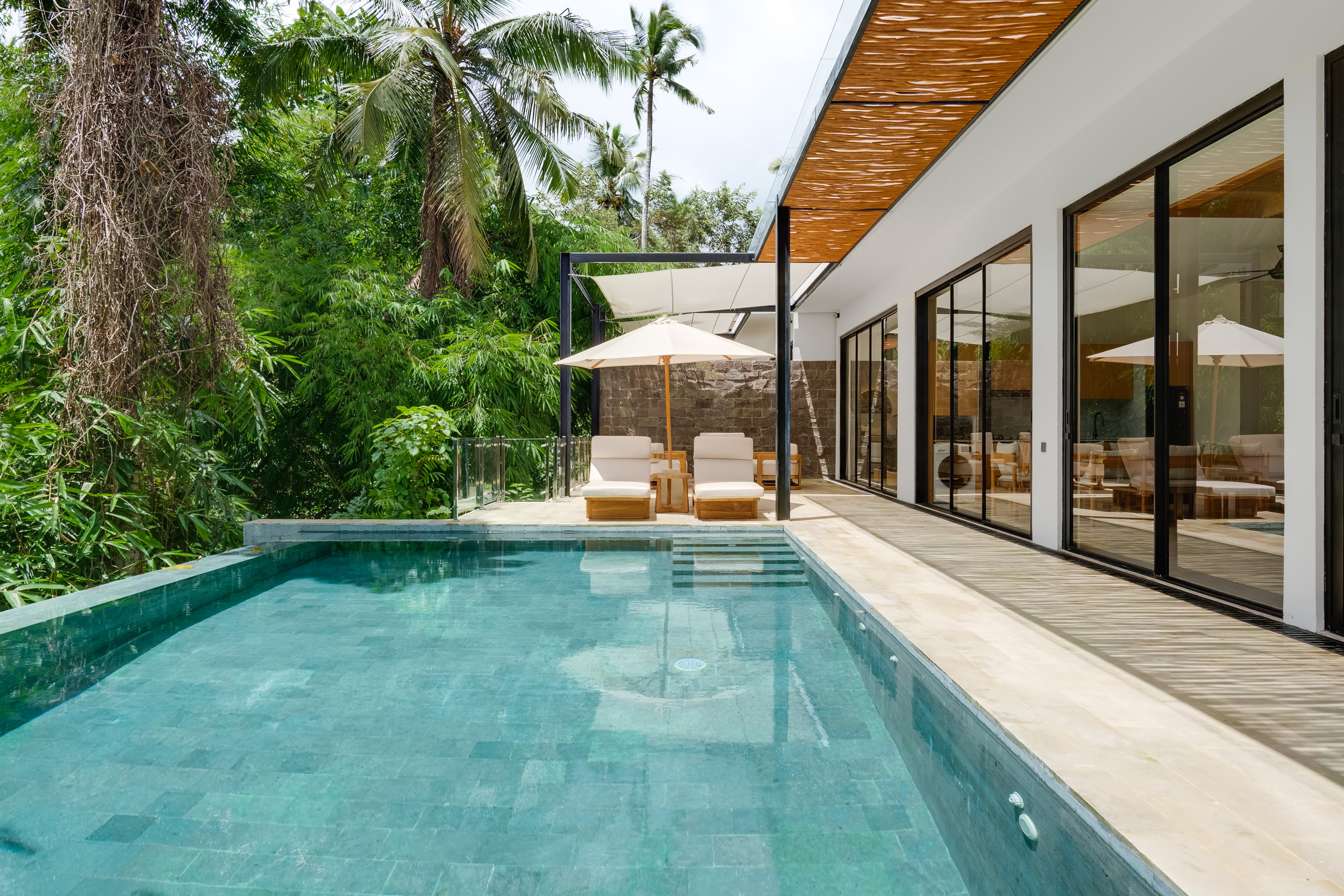 Вилла вилла на 2 спальни с бассейном (40 м²) и террасой Ubud 98м² 2 спальни