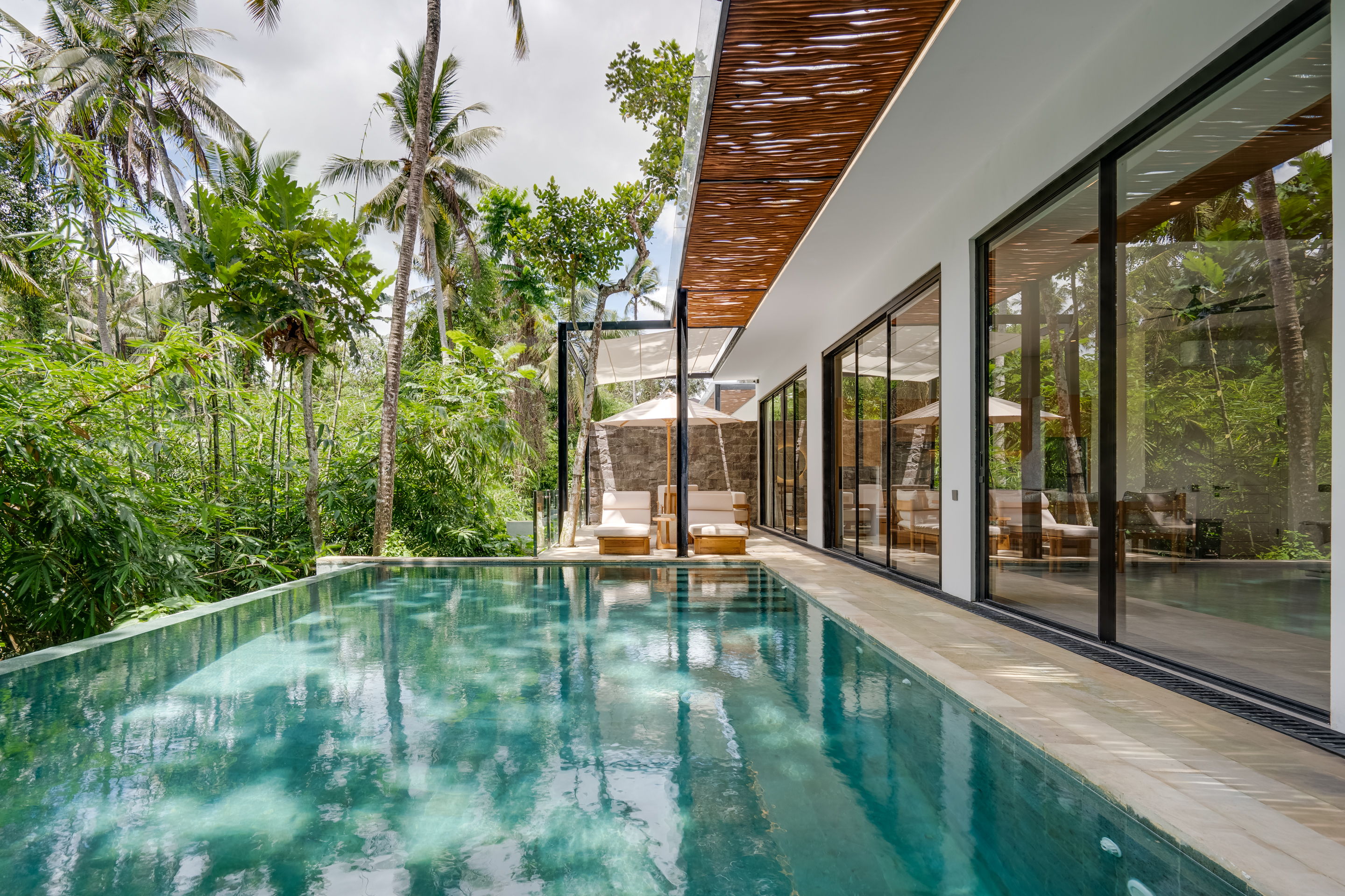 Вилла 2-спальная вилла с бассейном 27 м² и кухней | убуд Ubud 121м² 2 спальни