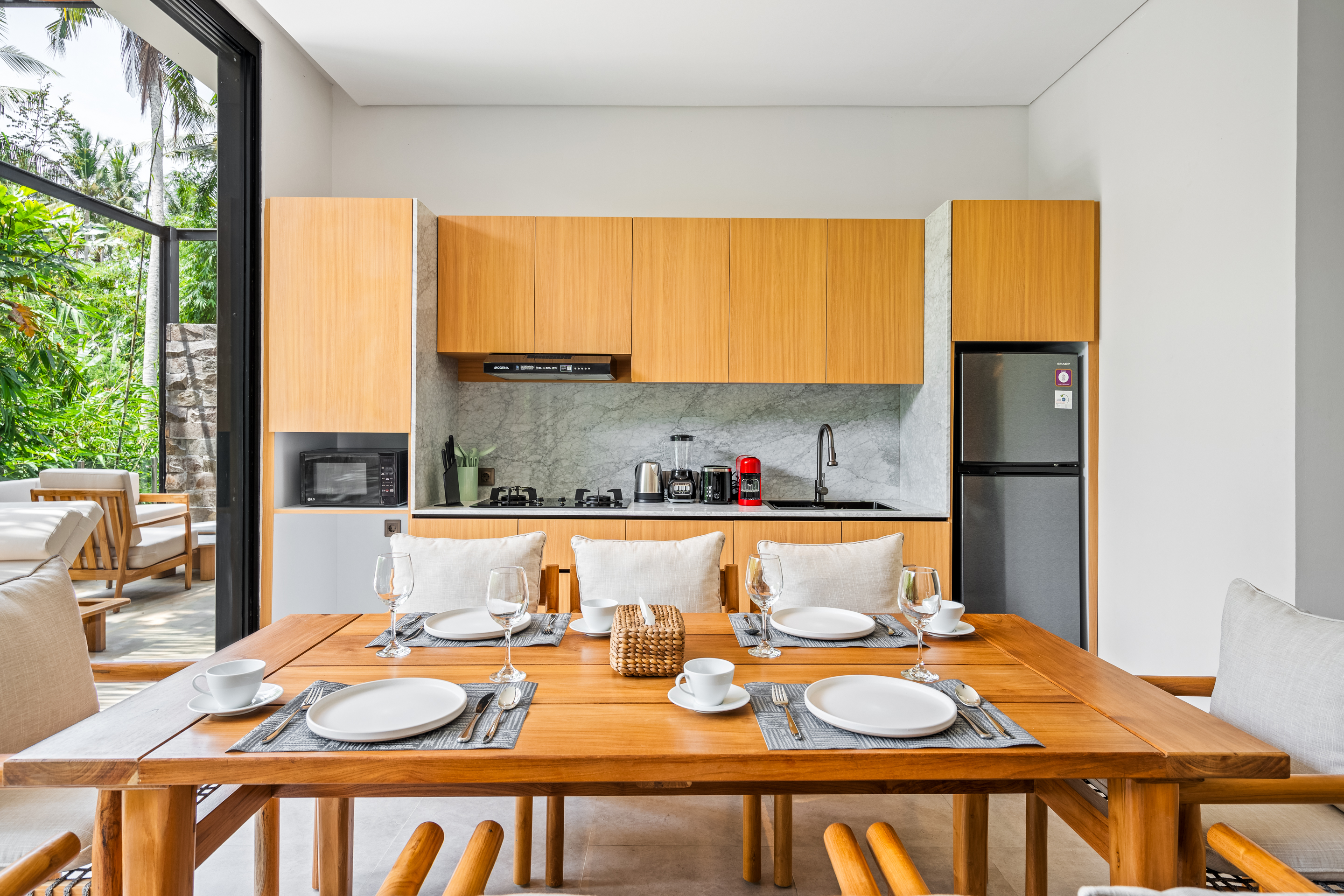 Вилла 2-спальная вилла с бассейном 27 м² и кухней | убуд Ubud 121м² 2 спальни