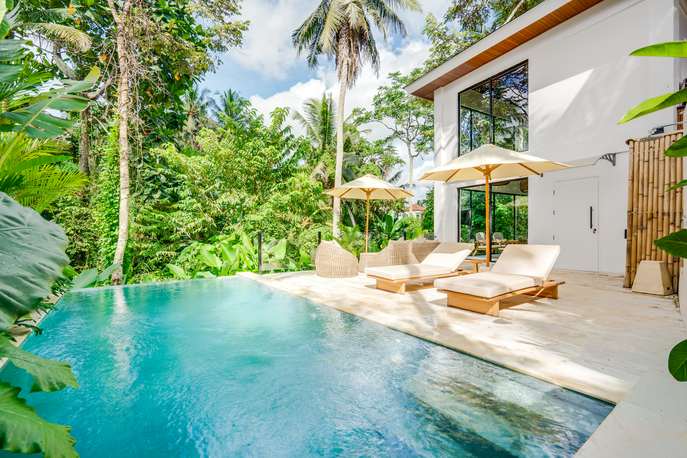 Вилла 2-спальная вилла с бассейном и террасой | убуд Ubud 121м² 2 спальни