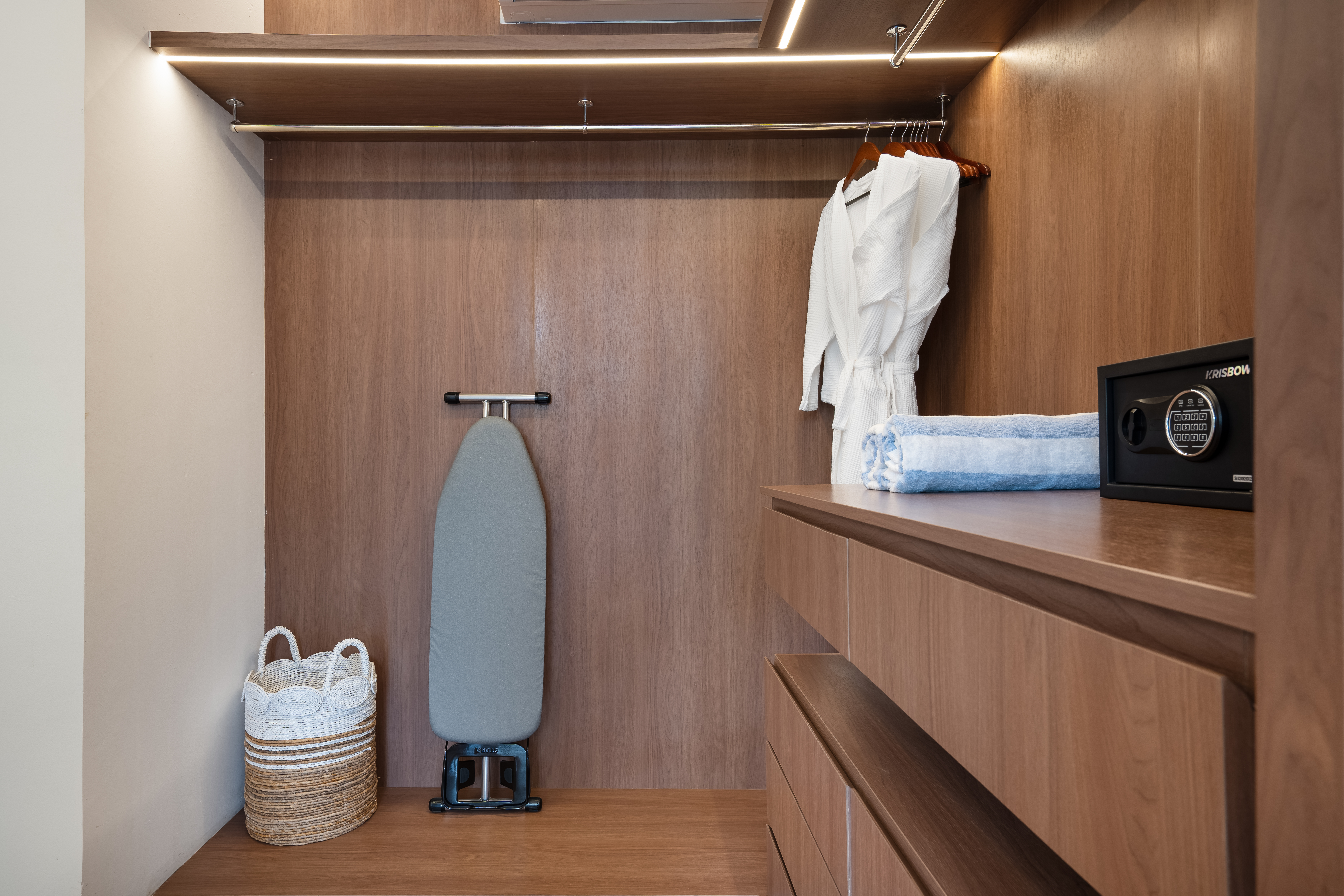 Вилла 4-спальная вилла с 44 м² гидромассажным бассейном Ubud 222м² 4 и более спален