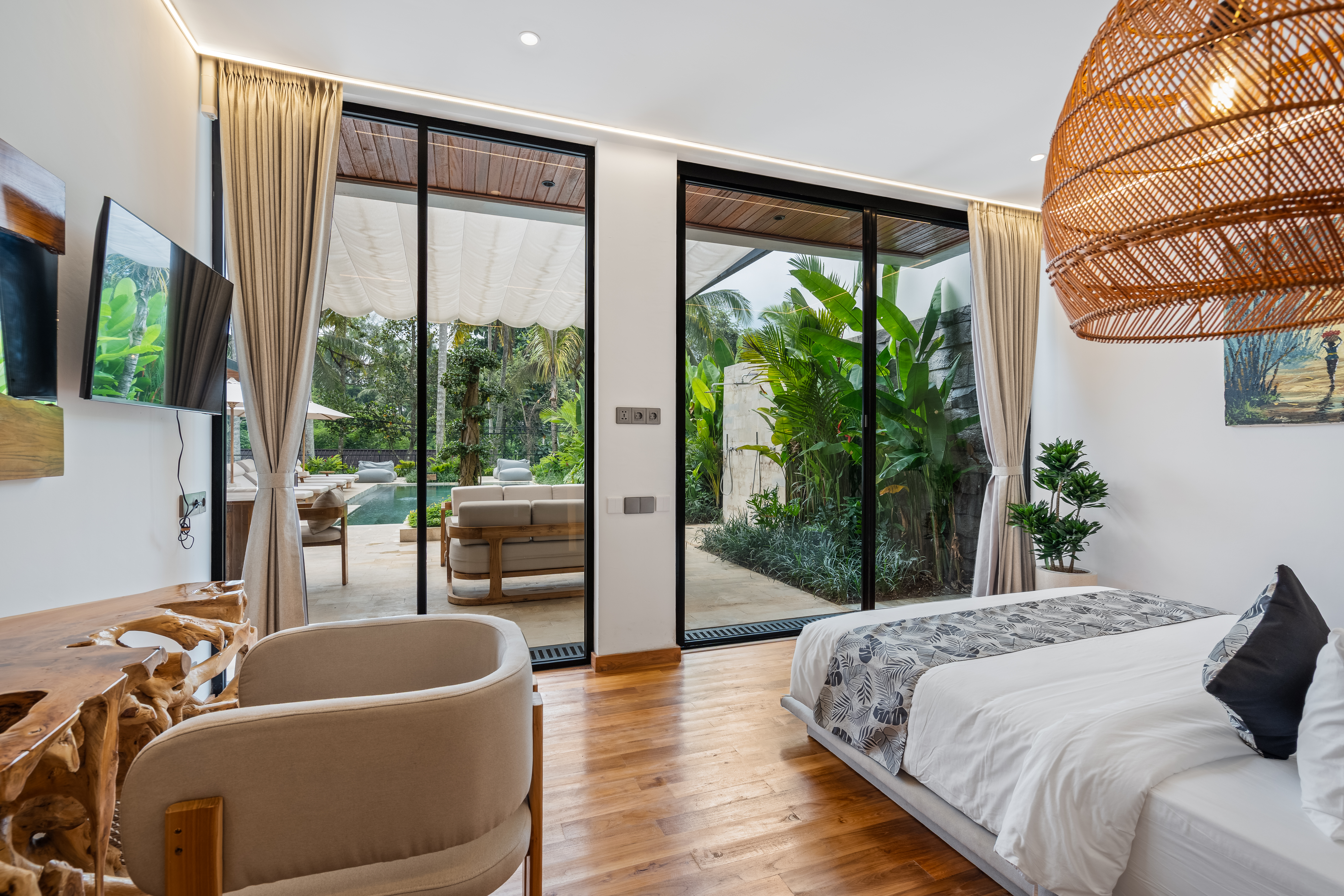 Вилла 4-спальная вилла с 44 м² гидромассажным бассейном Ubud 222м² 4 и более спален
